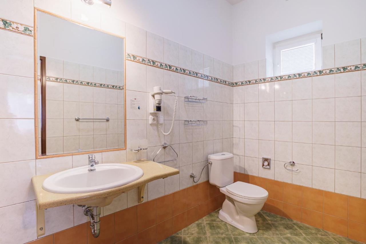Francis Spa Hotel Františkovy Lázně Exteriör bild